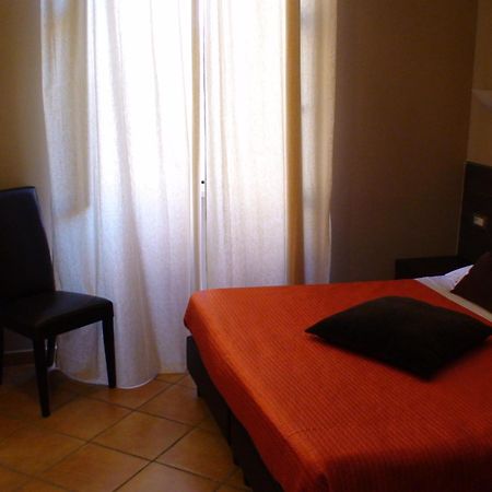 Hotel Cervia Рим Экстерьер фото